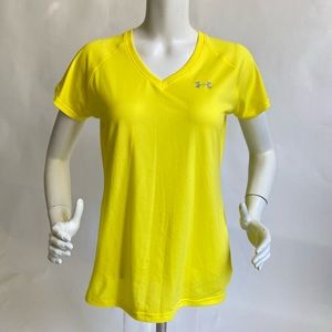 Under Armour Semi Fitted Heat Gear V-neck Top Sz M